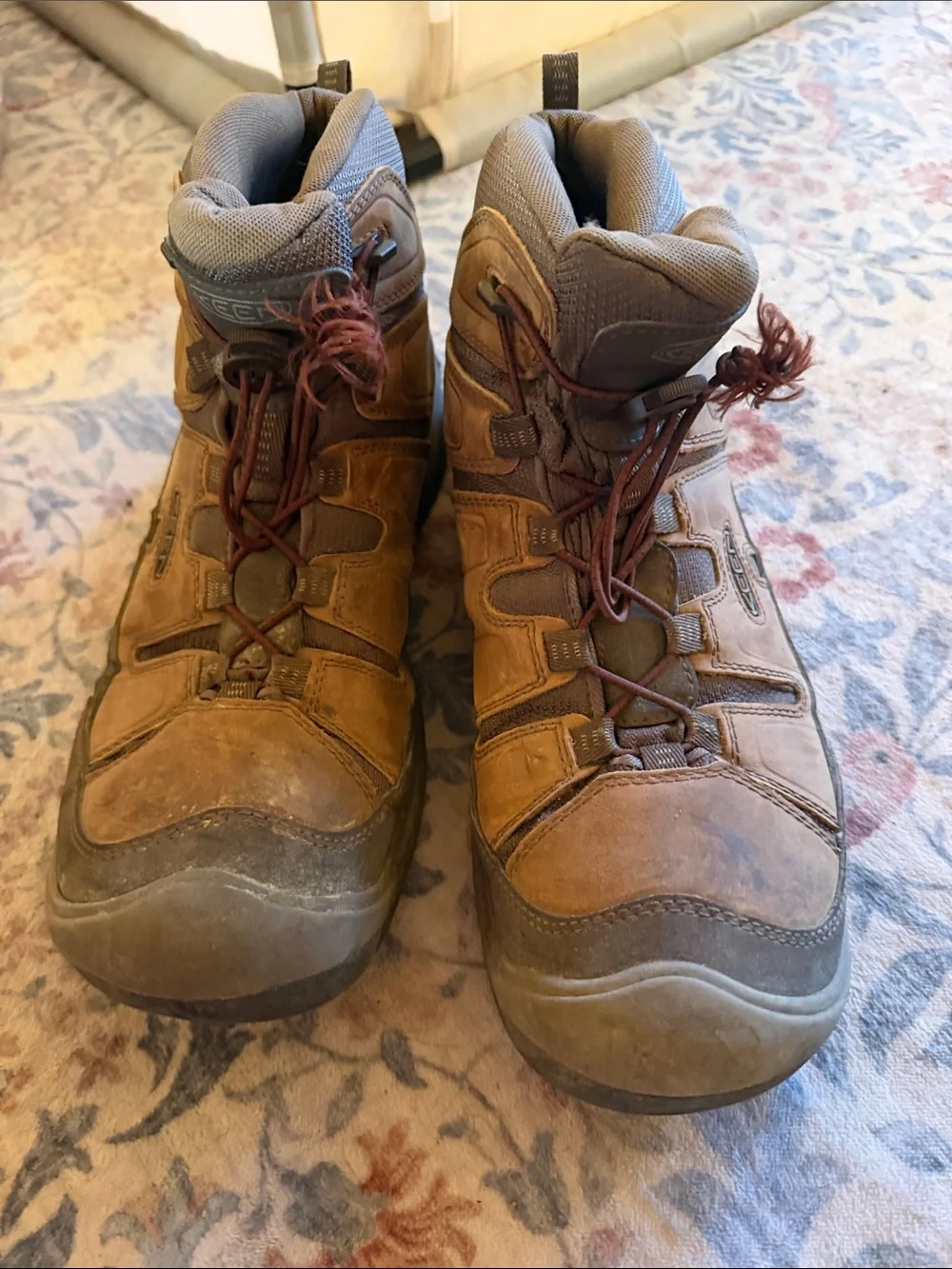 Keen Men's Tan/Brown Waterproof Hiking Boots